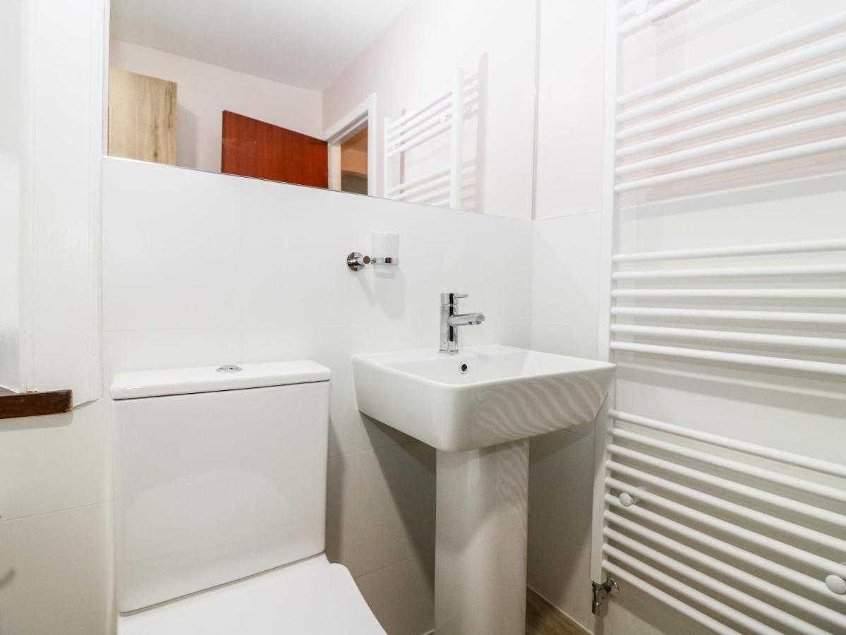 4 Gordon Street Villa บัคคี ภายนอก รูปภาพ